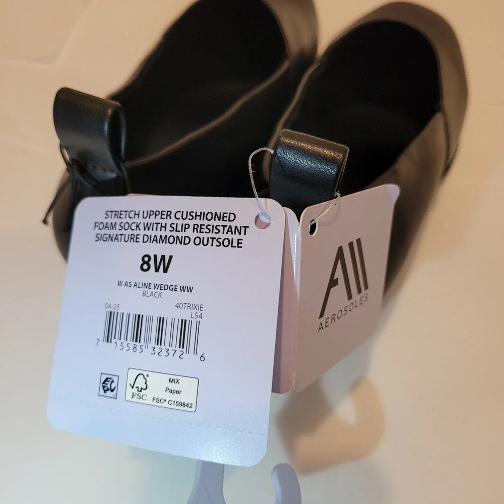 Aerosoles Trixie Women's Black Slip-On Wedge Wide Heels‎ Size 8W Comfort